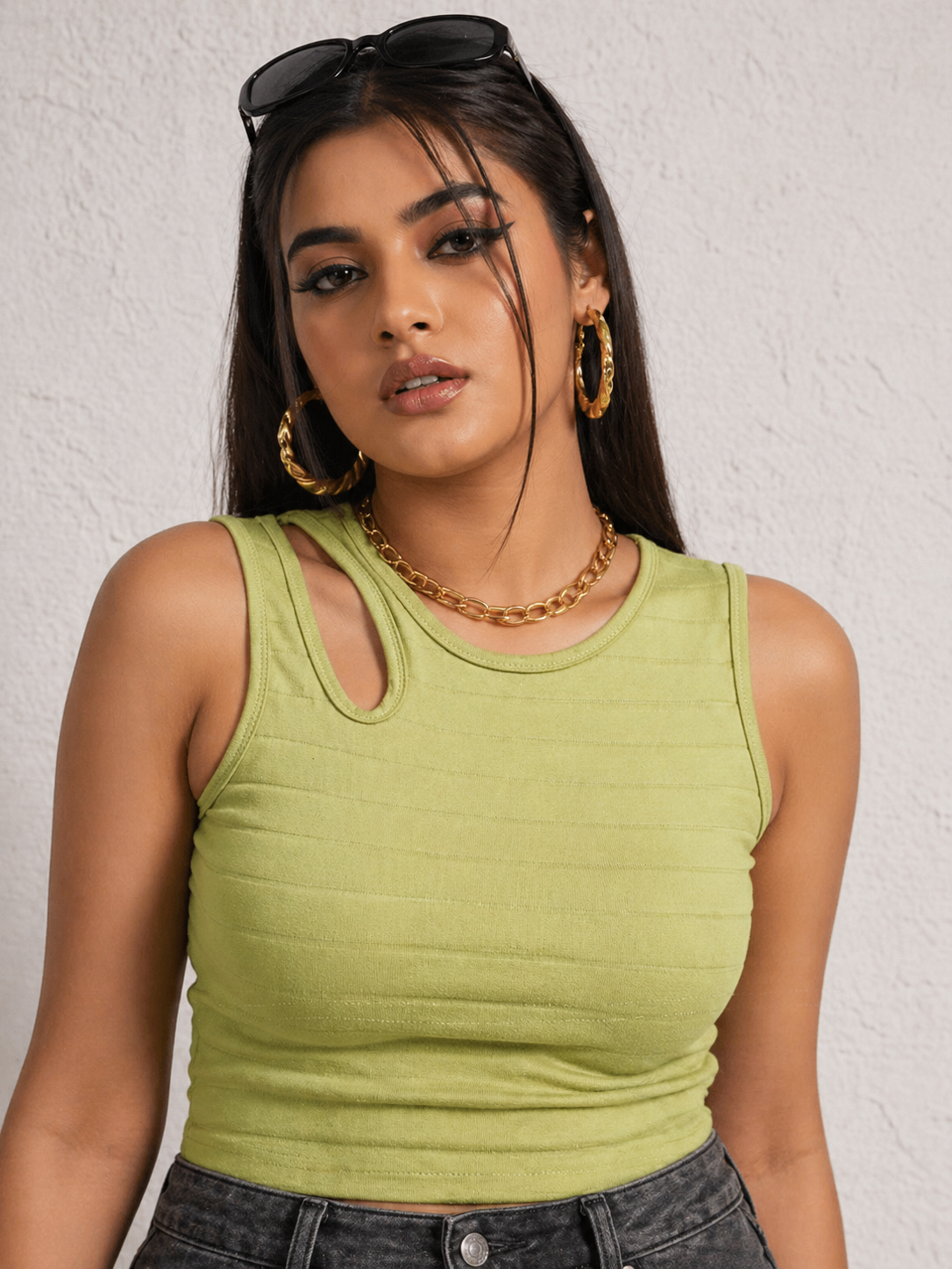 Cut-Out Crop Top | Valentino Knit | Free Size | 935-MS