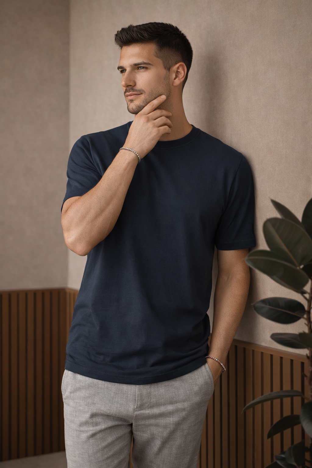 Men's Solid Crew Neck T-Shirt | Lemon8