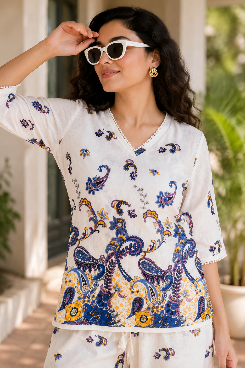 Floral Embroidered Co-Ord Set for Women | Chikankari Top & Palazzo Pants | Miss Kapachi
