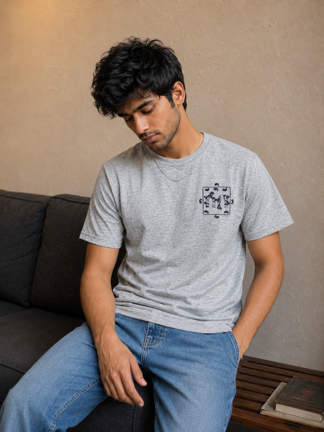 Men's Graphic Print Round Neck T-Shirt | Imported Loopnet | Lemon8