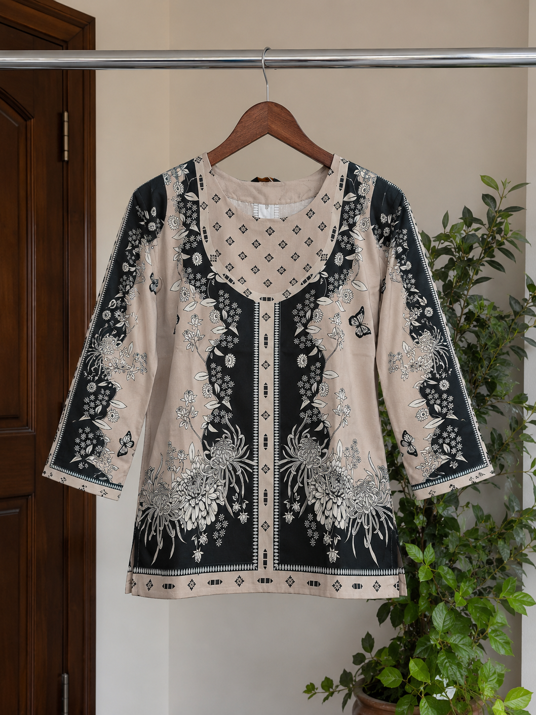 Women's Ethnic Floral Print Top | Imported Mapal Fabric | Black & Cream | Miss Kapachi