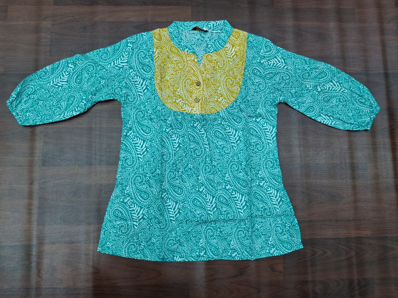 Paisley Print Kurti (Short) Teal & Gold Paisley Contrast Kurti | Miss Kapachi