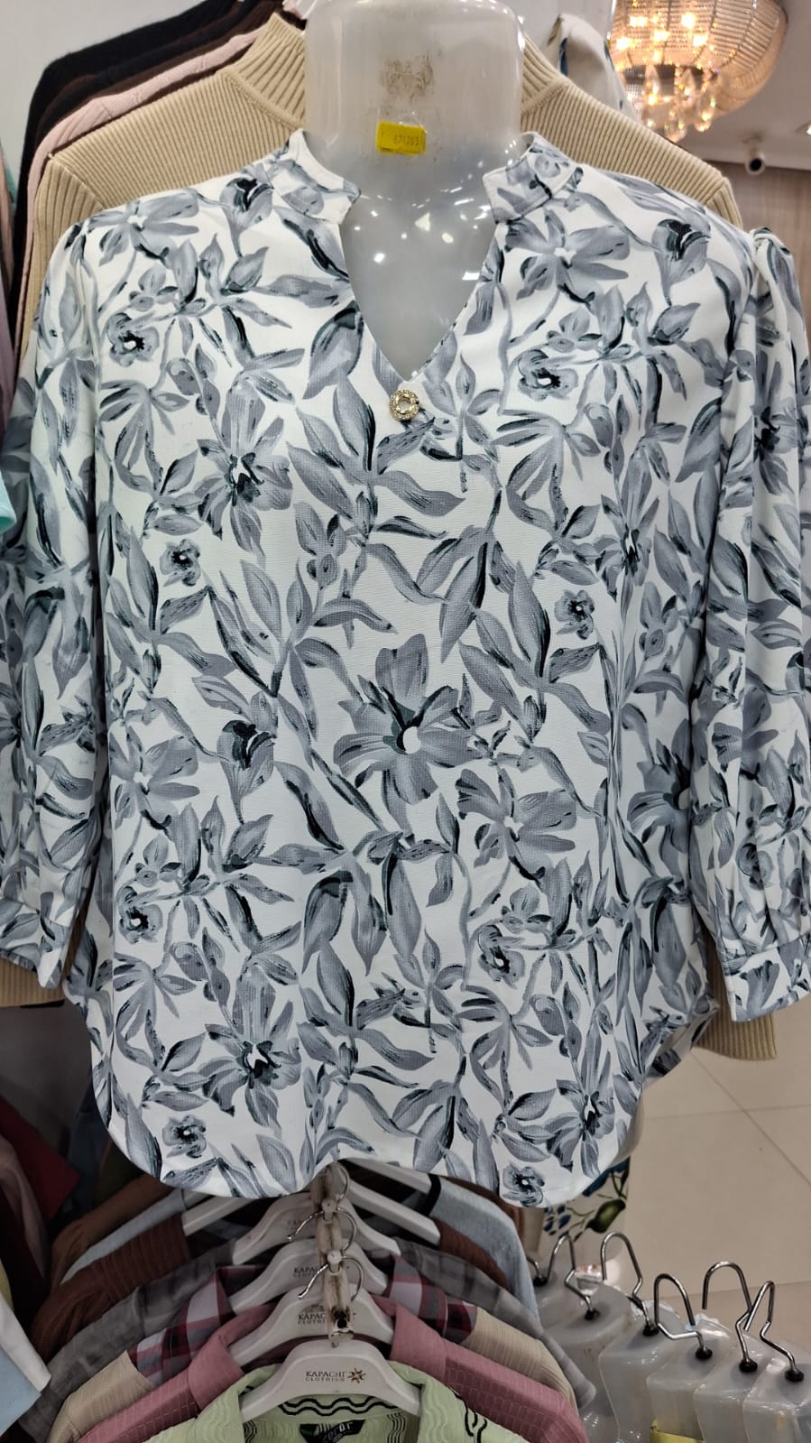 Monochrome Floral Leaf Print Top | V-Neck Jewel Button 3/4 Sleeve Women's Top | Miss Kapachi