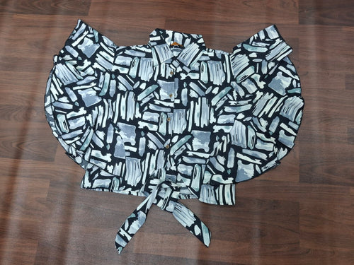 Abstract Brushstroke Print Ruffle-Sleeve Collared Tie-Front Crop Top | Miss Kapachi