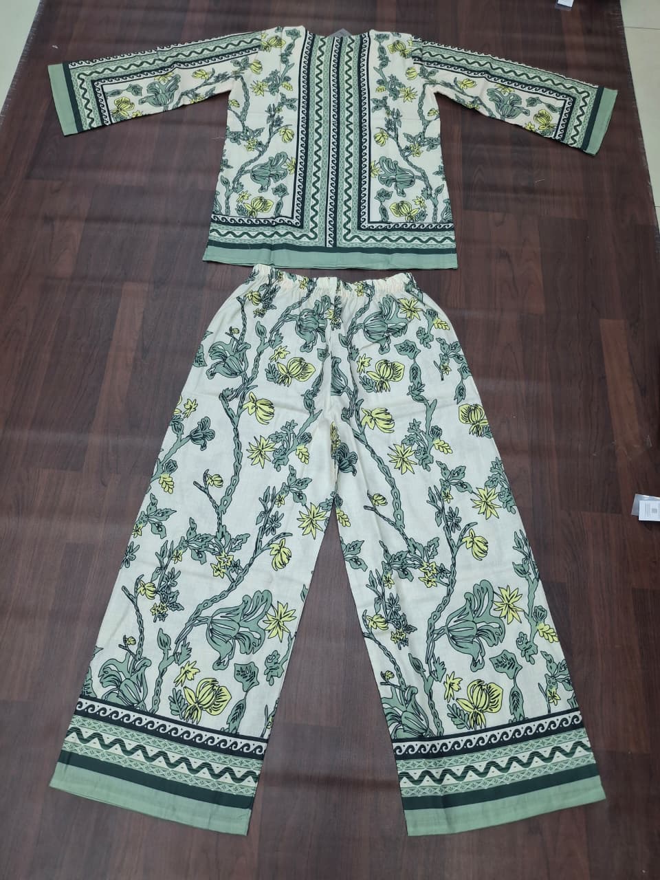 Cream & Sage Green Jaal Floral Block Print Ethnic Co-Ord Set – Kurta & Wide Leg Palazzo | Miss Kapachi