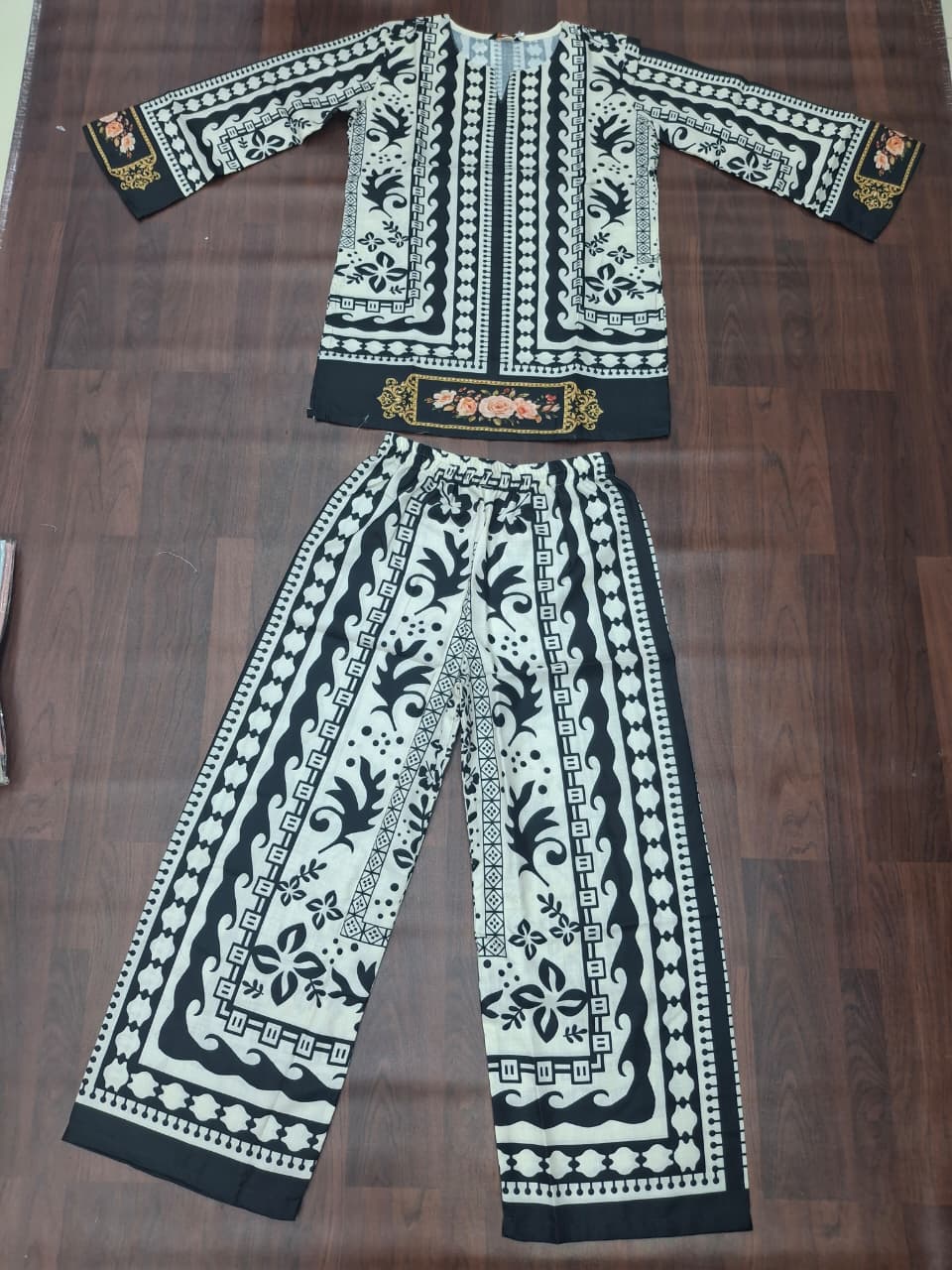 Black & White Tribal Baroque Print Ethnic Fusion Co-Ord Set | Miss Kapachi