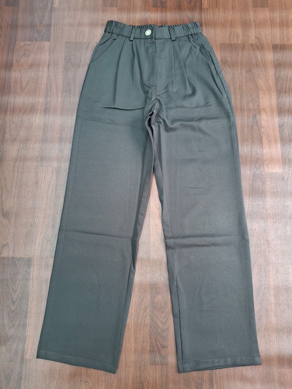 Solid Pleated High-Waist Wide-Leg Trousers | Button Waistband | Side Pockets | Miss Kapachi